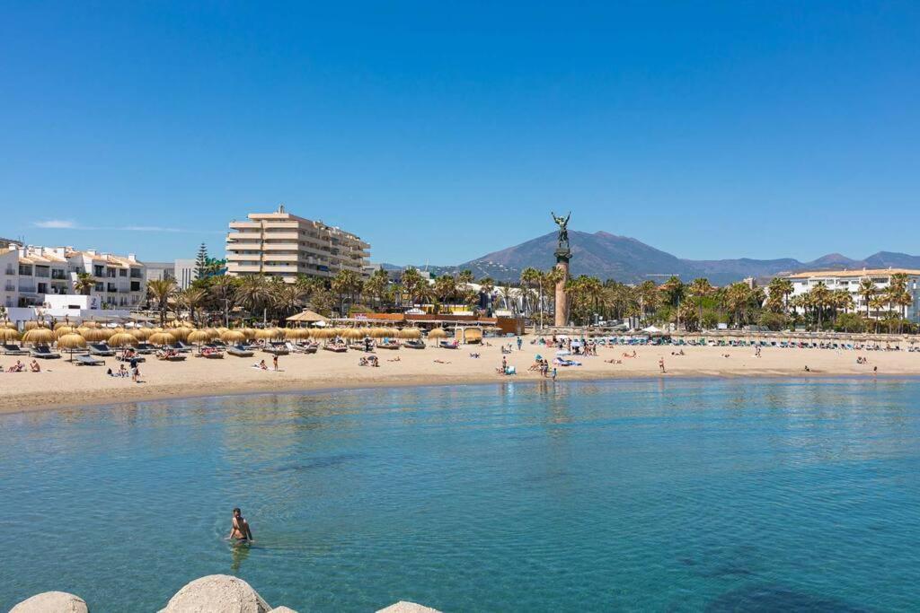 Puerto Banus, Marina Banus, 2Br, 2Bth, Seaviews And Parking Apartment Marbella Bagian luar foto
